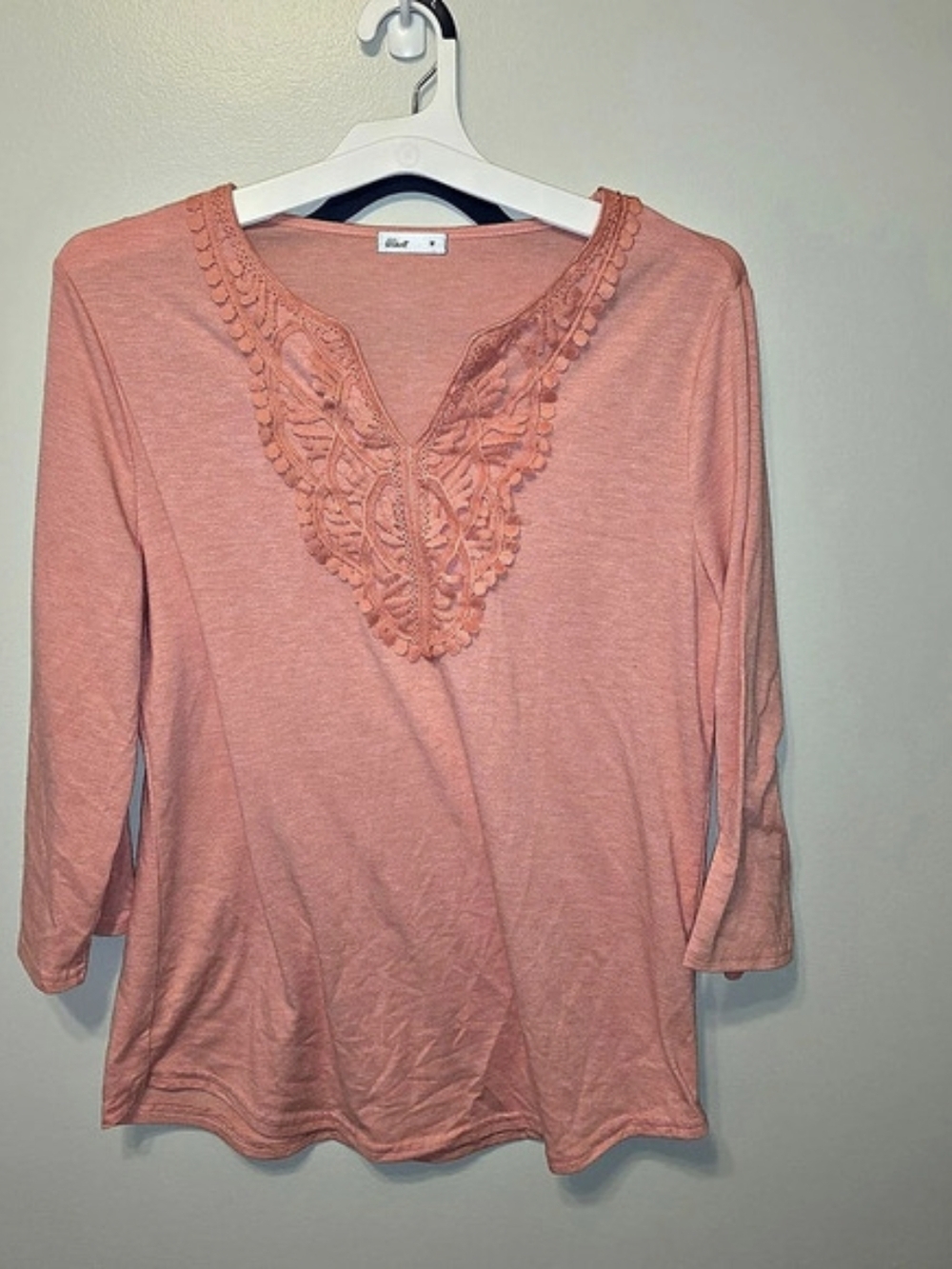 Wihool Embroidered Neckline Tunic in Pink Size Medium